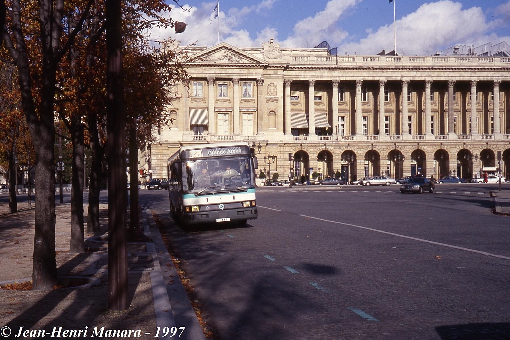 73_jhm-1997-0573---france-paris-ratp-autobus_21193406659_o.jpg