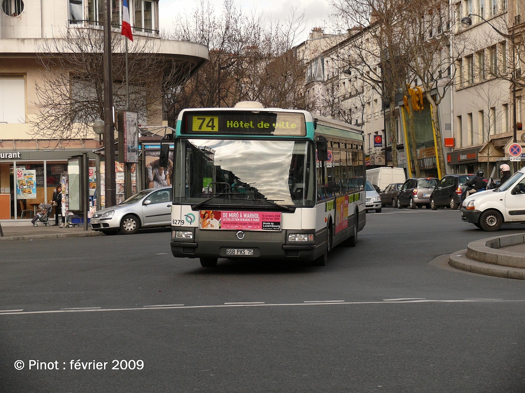 L 74 P1050135bis.JPG