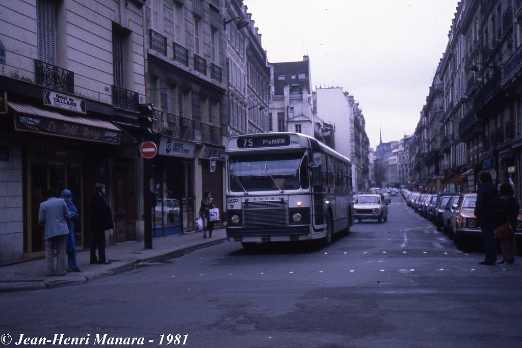 75_jhm-1981-0078---france-paris-ratp-autobus_15387802639_o.jpg