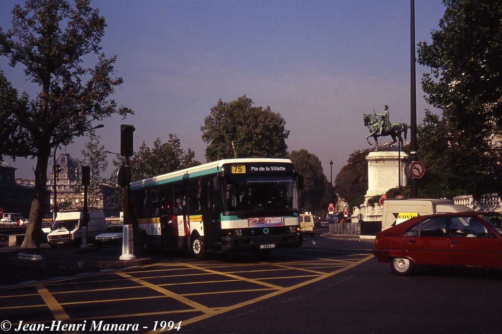 75_jhm-1994-0258---france-paris-ratp-autobus_20844564331_o.jpg