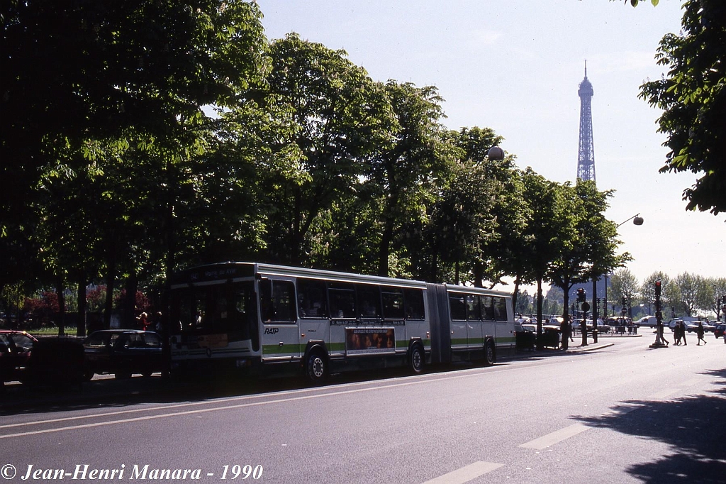 80_jhm-1990-0254_18411366082_o.jpg - © Jean-Henri Manara - Merci à Jean-Henri Manara
