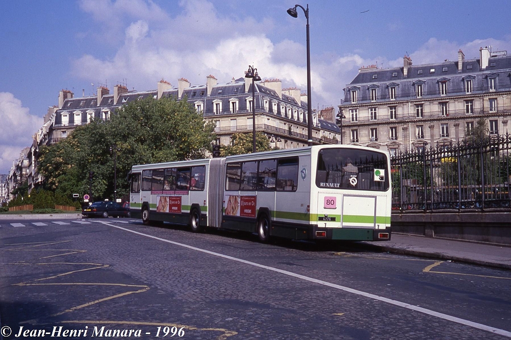 80_jhm-1996-0639---france-paris-ratp-autobus_21198964625_o.jpg - © Jean-Henri Manara - Merci à Jean-Henri Manara