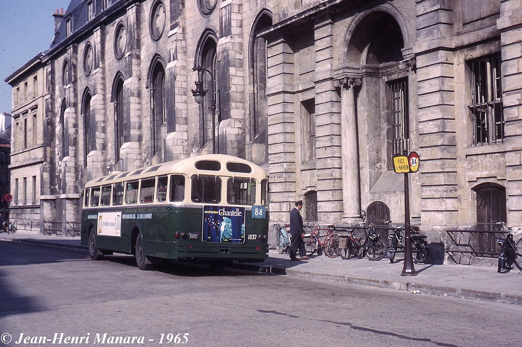 84_jhm-1965-0226---paris-ratp-autobus-chausson_5918735524_o.jpg