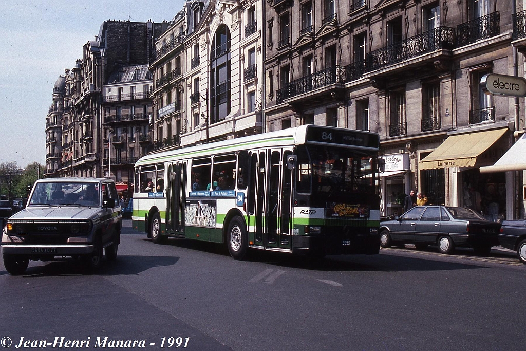 84_jhm-1991-0028---france-paris-ratp-autobus_20232586868_o.jpg
