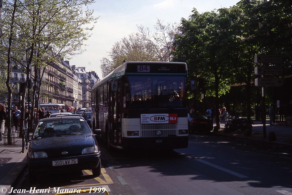 84_jhm-1999-0090---france-paris-ratp-autobus_21539138420_o.jpg