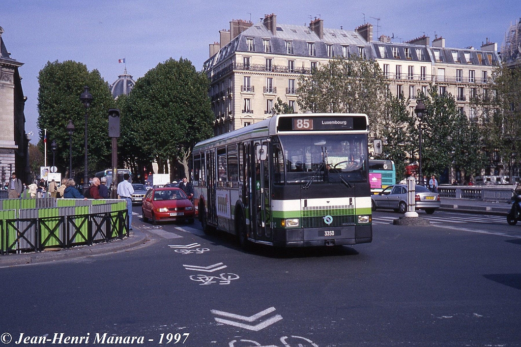 85_jhm-1997-0531---france-paris-ratp-autobus_21380367705_o.jpg