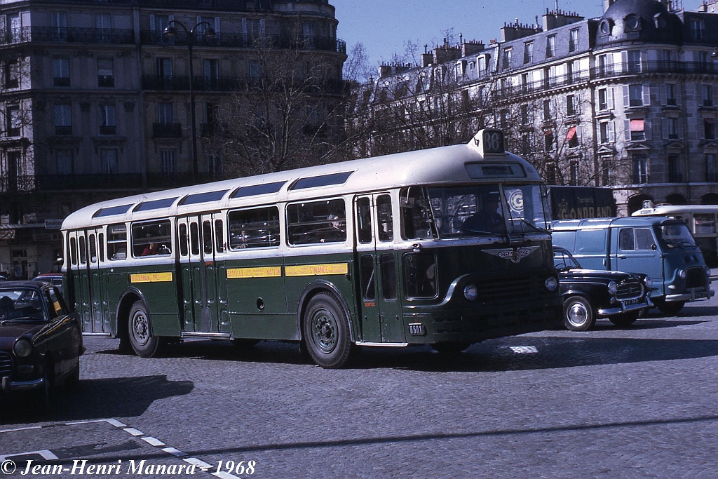 86_jhm-1968-0236---paris-ratp-autobus-chausson_6334325518_o.jpg