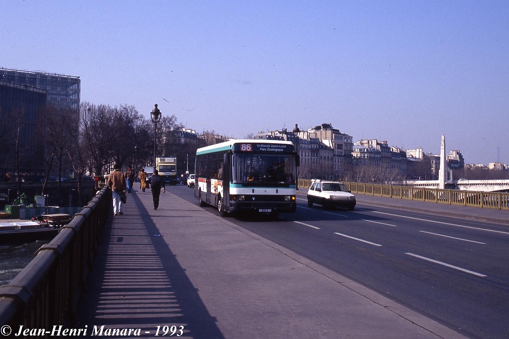 86_jhm-1993-0060---france-paris-ratp-autobus_19802653143_o.jpg