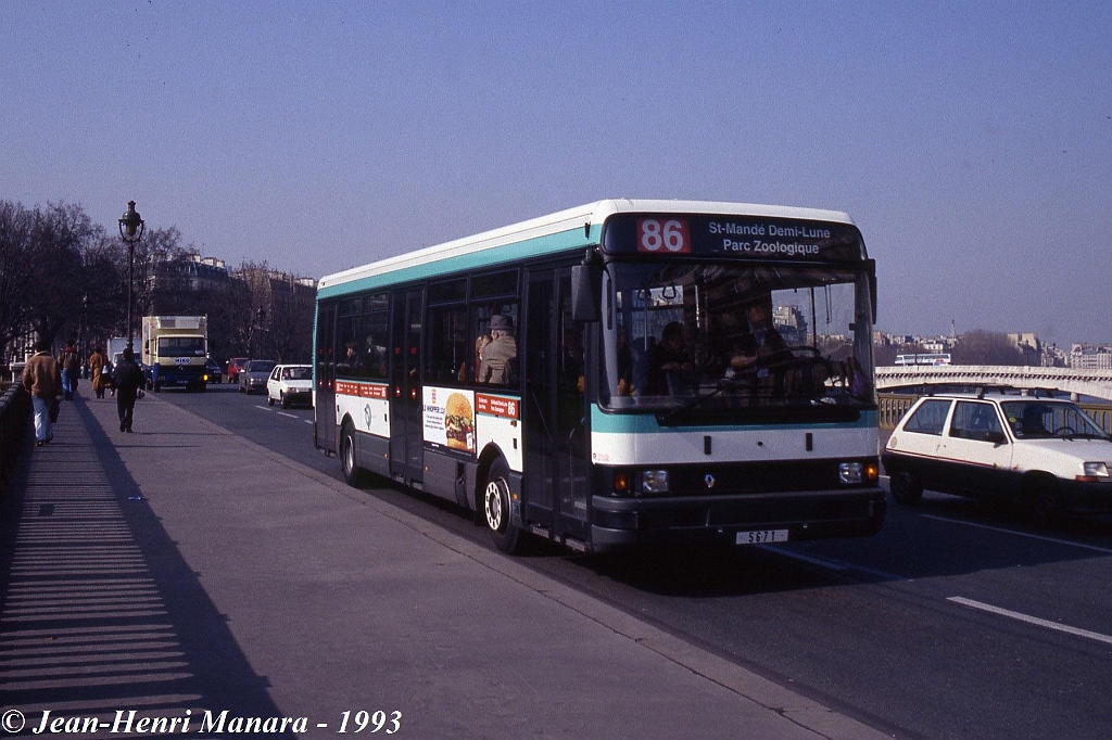 86_jhm-1993-0061---france-paris-ratp-autobus_20424023005_o.jpg