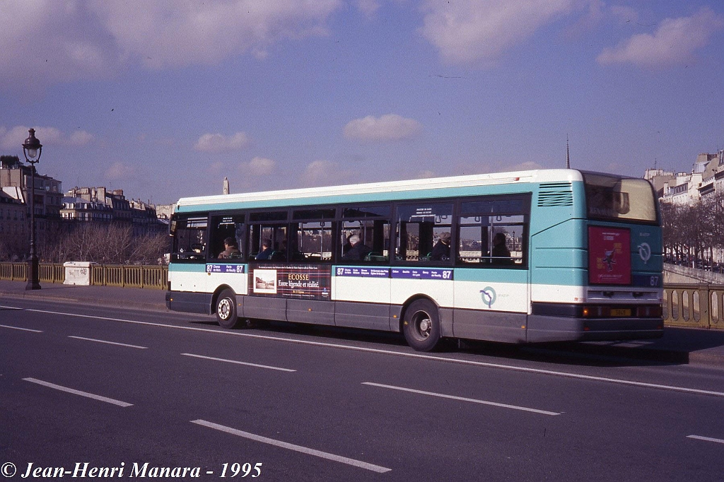 87_jhm-1995-0085---france-paris-ratp-autobus_20405968743_o.jpg