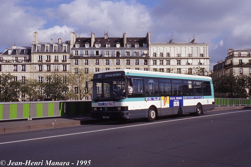 87_jhm-1995-0681---france-paris-ratp-autobus_21027037465_o.jpg