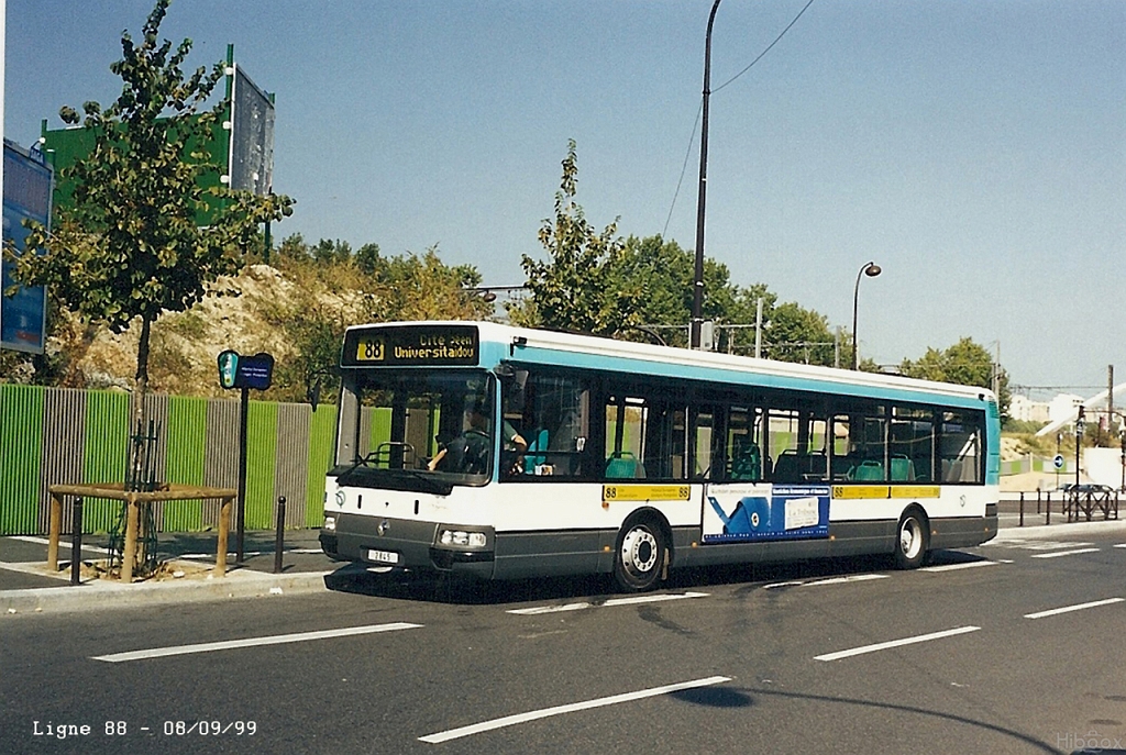 88_4..jpg - ©  B. BASSET - Merci à B.BASSET