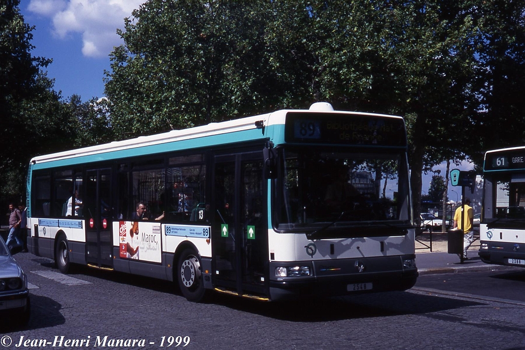 89_jhm-1999-0288---france-paris-ratp-autobus_21538887080_o.jpg