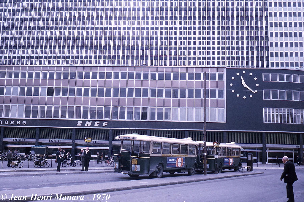 91_jhm-1970-0384---france-paris-ratp-autobus-tn4-hp_9999639683_o.jpg