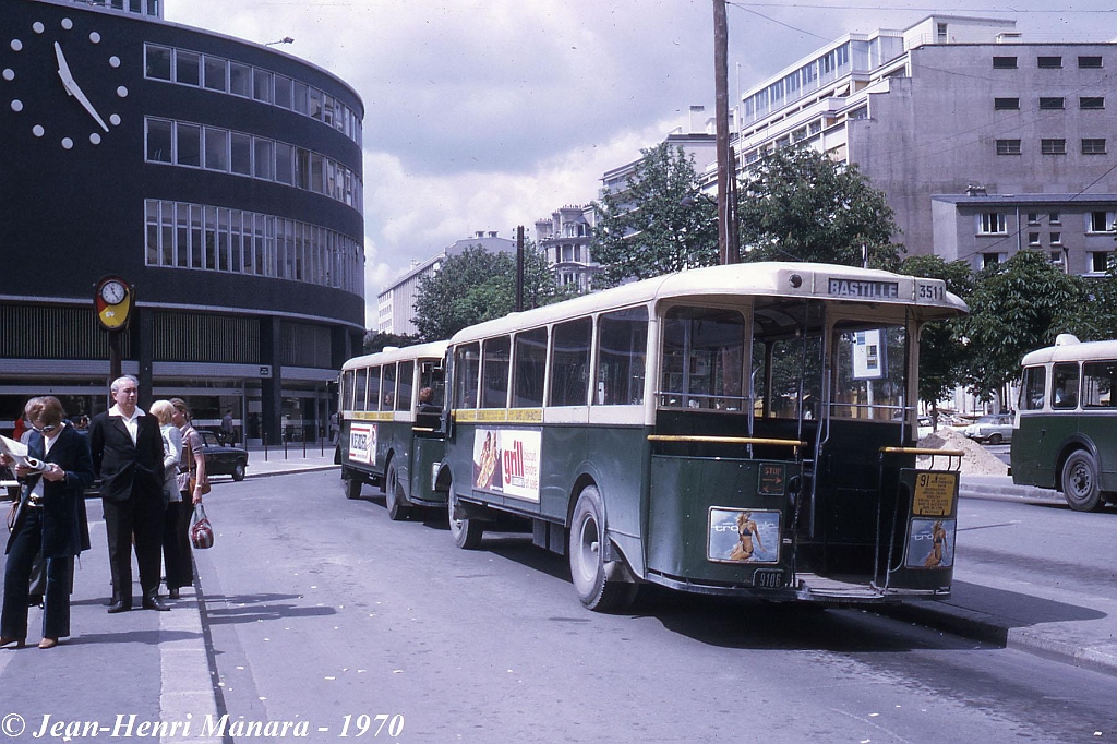 91_jhm-1970-0385---france-paris-ratp-autobus-tn4-hp_9999512465_o.jpg