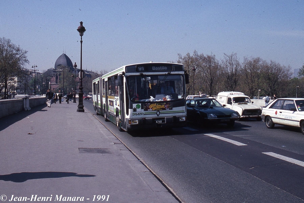 91_jhm-1991-0009---france-paris-ratp-autobus_20233906379_o.jpg