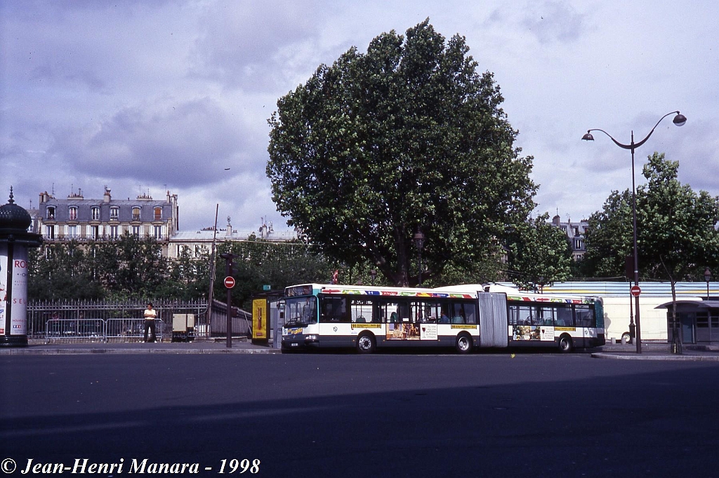 91_jhm-1998-0244---france-paris-ratp-autobus_20944974264_o.jpg