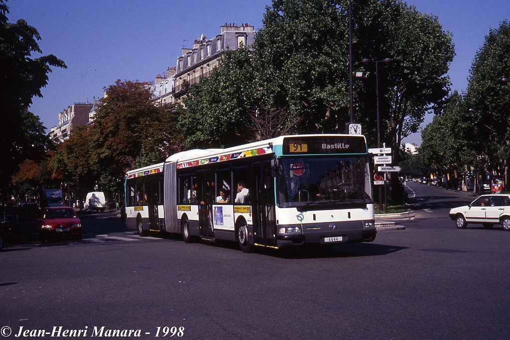 91_jhm-1998-0311---france-paris-ratp-autobus_21576691721_o.jpg
