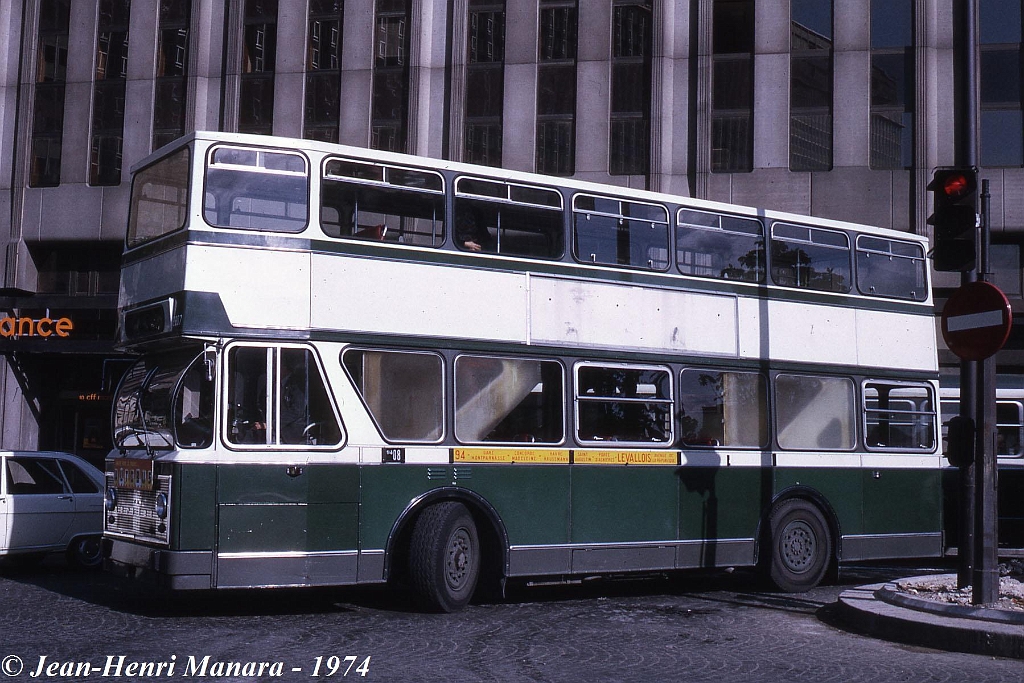 94_jhm-1974-0387---france-paris-ratp-autobus-berliet-pcm-re_10472839833_o.jpg - © Jean-Henri Manara - Merci à Jean-Henri Manara