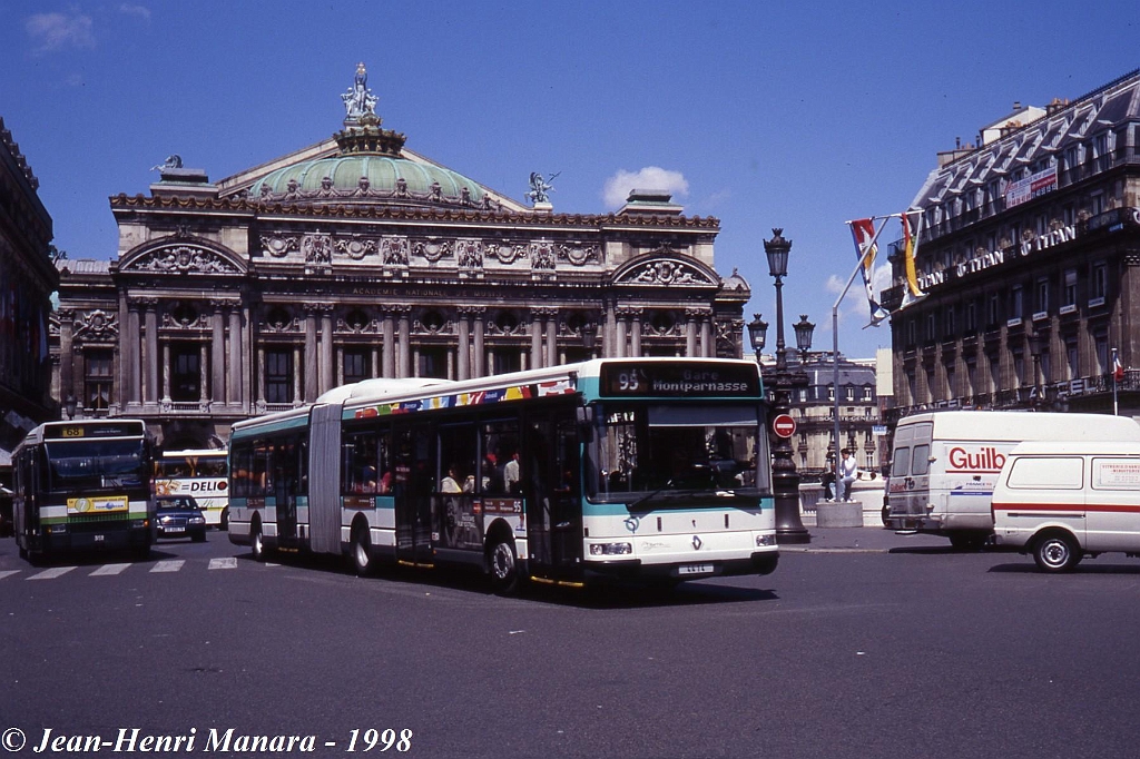 95_jhm-1998-0259---france-paris-ratp-autobus_21541558986_o.jpg
