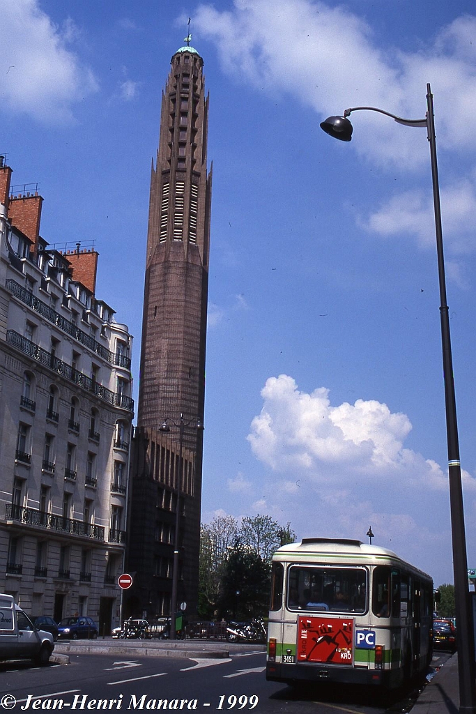 pc_jhm-1999-0105---france-paris-ratp-autobus_21539156550_o.jpg - © Jean-Henri Manara - Merci à Jean-Henri Manara