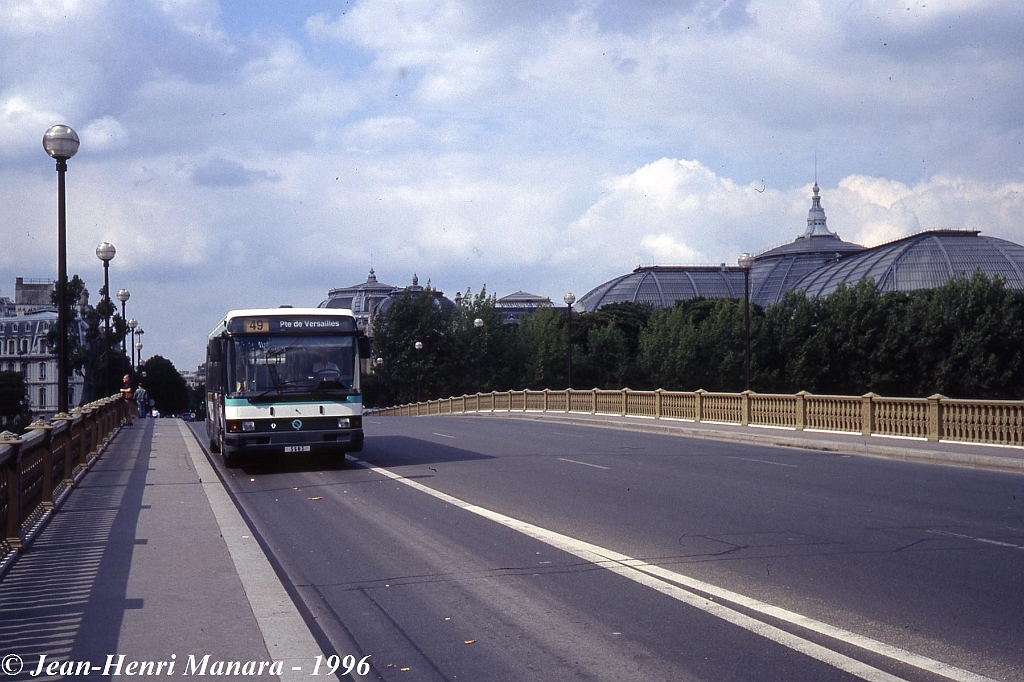 49_jhm-1996-0458---france-paris-ratp-autobus_21198893935_o.jpg - © Jean-Henri Manara - Merci à Jean-Henri Manara