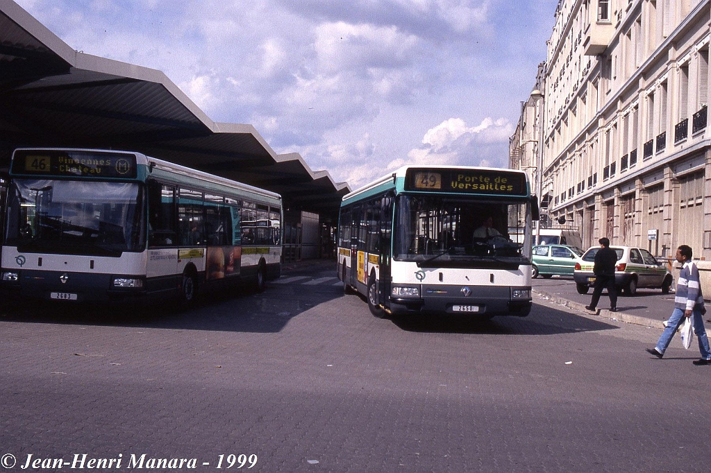 49_jhm-1999-0111---france-paris-ratp-autobus_21540306829_o.jpg - © Jean-Henri Manara - Merci à Jean-Henri Manara