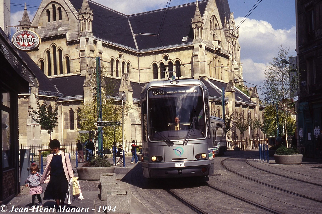 jhm-1994-0033---france-ratp-tramway-t1-bobigny-saint-denis_20649275338_o.jpg
