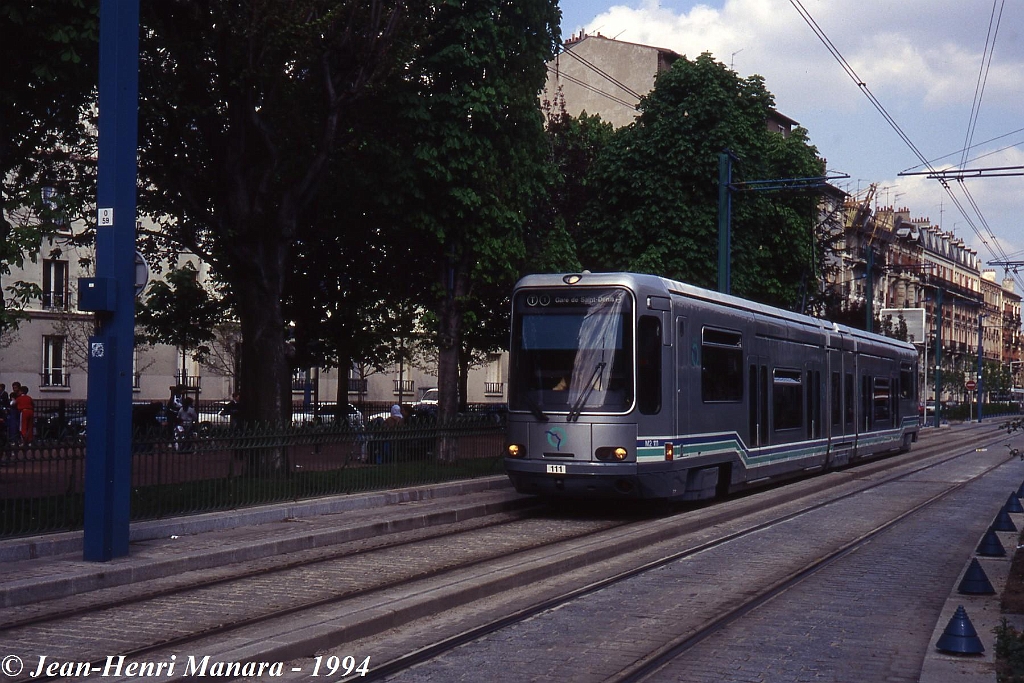 jhm-1994-0035---france-ratp-tramway-t1-bobigny-saint-denis_20650533879_o.jpg