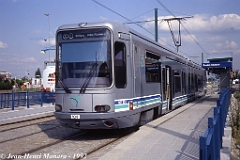jhm-1992-0414---entre-bobigny-et-la-courneuve-paris-ratp-tramway-t1-couleurs-dorigine_9373504728_o